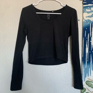 Women's Black Long Sleeve Top